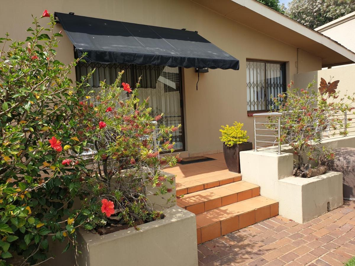 125 On Van Buuren Road Guest House Johannesburg Exterior photo