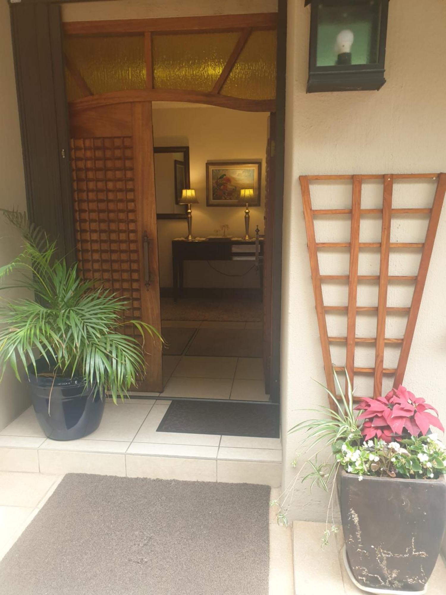 125 On Van Buuren Road Guest House Johannesburg Exterior photo