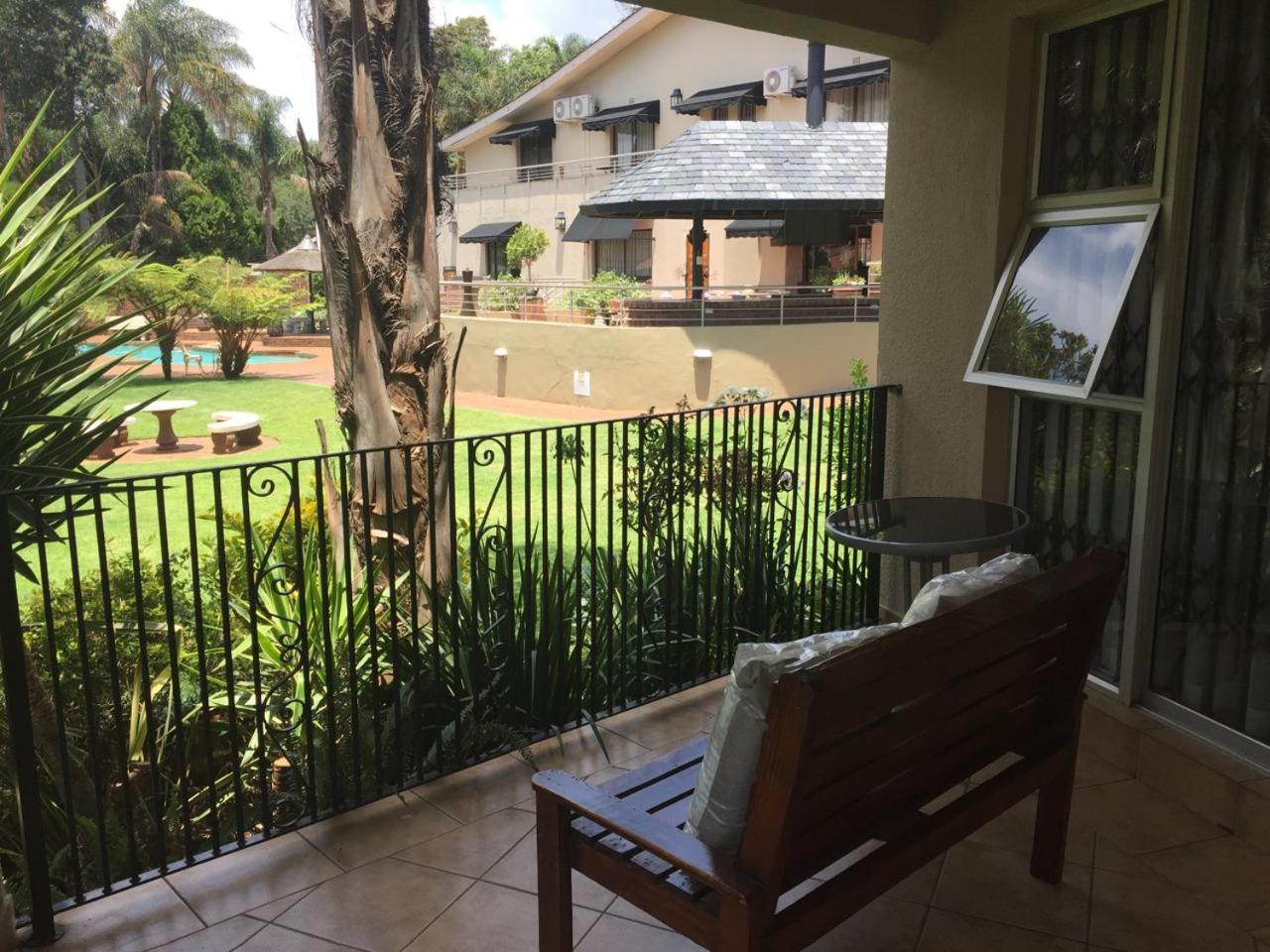 125 On Van Buuren Road Guest House Johannesburg Exterior photo